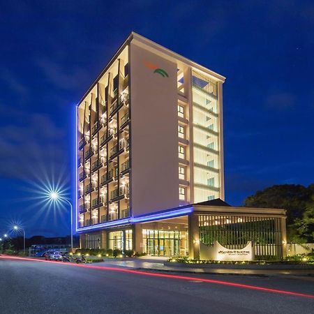 Naruwan Galaxy Place Taitung Екстериор снимка