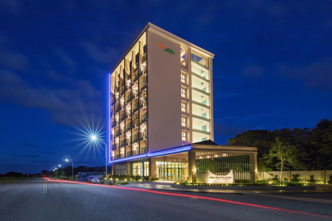Naruwan Galaxy Place Taitung Екстериор снимка